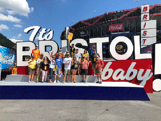 Bristol-bass-pro-shops-night-race-nascar-packages-and-tours-(53)